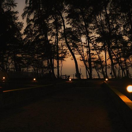 White Sand Beach Stay Resort Kumta Bagian luar foto